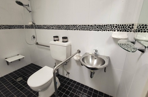 Jesmond Apartment | One Bedroom Disability Access Spa