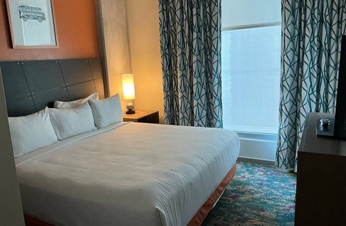 West End Resort | One bedroom during RACE WEEK.