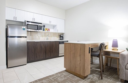 Lafayette Apartment | One Bedroom Family Suite | Two Queen Beds