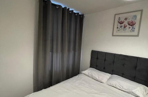 Salford Apartment | One-bedroom Flat Manchester