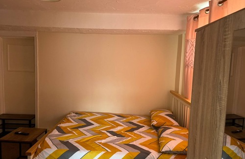 Walsall House | One Bedroom Flat with on premises parking