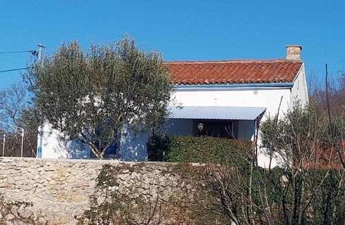Vinez House | One Bedroom Holiday Home