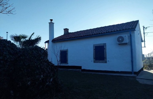 Vinez House | One Bedroom Holiday Home