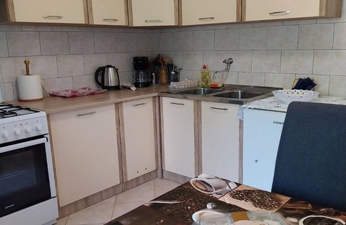 Vinez House | One Bedroom Holiday Home