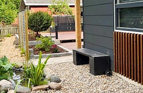 Falen House | One-Bedroom Holiday home in Hemmet 1