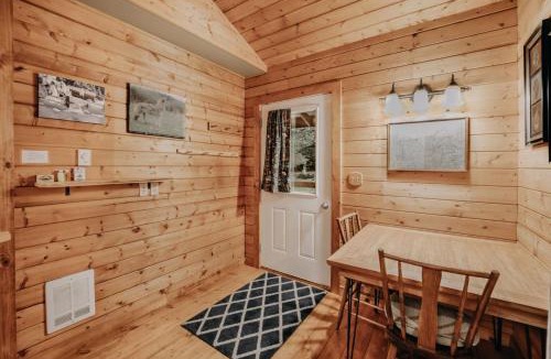 Maple Falls House | One-Bedroom House