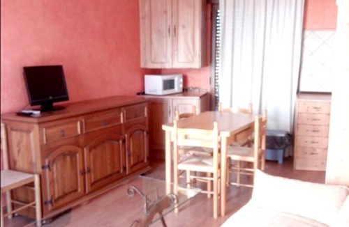 Lagartera House | One bedroom house with city view and terrace at Lagartera