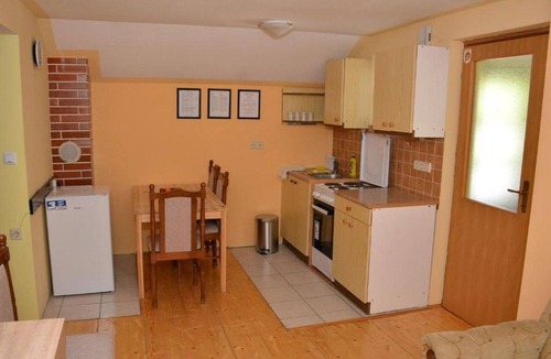 Krapinske Toplice Apartment | One bedroom apartment with air-conditioning Krapinske Toplice, Zagorje (A-20688-a)