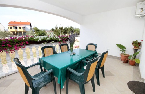 Seline Apartment | One bedroom apartment with terrace Seline, Paklenica (A-6603-b)