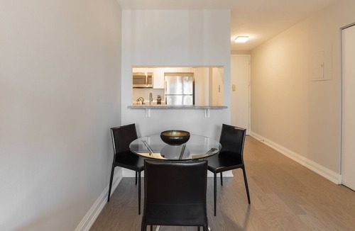 NoMad Apartment | One Bedroom in Flatiron District with Rooftop