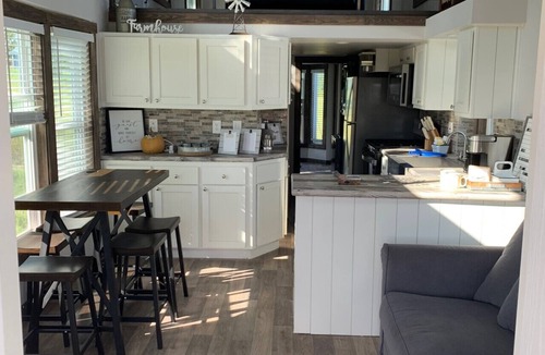 Hutto House | One bedroom in United States of America, Hutto