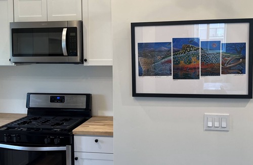 Victor Cottage | One bedroom one bath, Great location downtown close to everything.