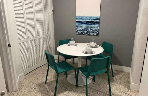 The Roads Apartment | ✨ One Bedroom plus Free Parking