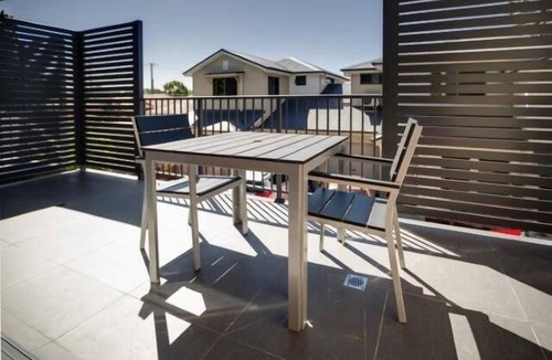 Cardiff Apartment | One Bedroom Spa Apartment