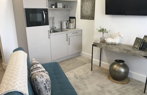 Lytham St. Anne's Apartment | One Bedroom Studio Deluxe Apartment