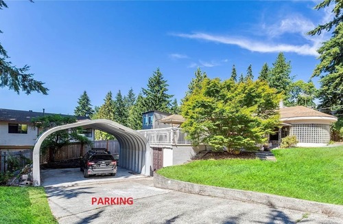 Olympic Hills House | One bedroom studio w/private patio and backyard