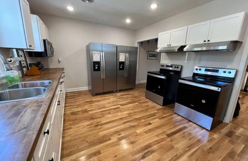 Fries Apartment | One Bedroom three beds Apartment 2