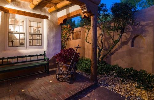 Northeast Santa Fe House | One Bedroom, Two Bath, Sunset Views & Kiva Fireplaces. Walk Downtown!