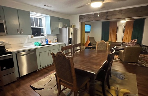 Van Buren House | One Block from Current River! Let's Go!