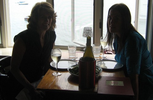 South Wellfleet Cottage | One block to Atlantic Ocean Beach IN the Cape Cod National Seashore.