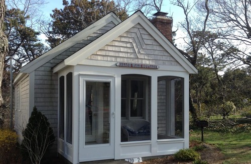 South Wellfleet Cottage | One block to Atlantic Ocean Beach IN the Cape Cod National Seashore.