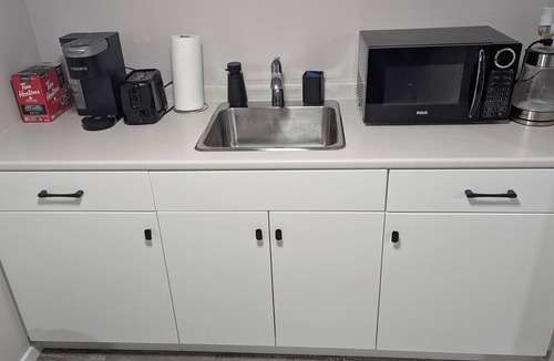 Fort Gary House | One-BR Private Suite in South Winnipeg | Near UofM (STRA-2025-2655115)