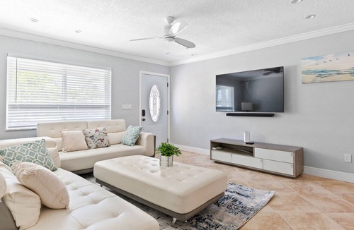 Florida North Atlantic Coast House | ONE CHOICE VACATION HOME WITH POOL