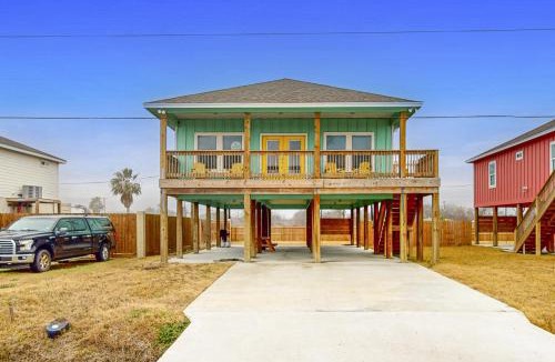 Aransas Pass House | One Fish, Two Fish
