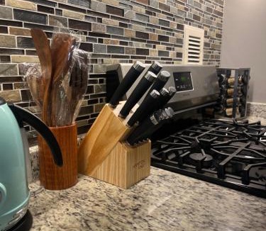 Downtown Hartford Apartment | One Gold Tower