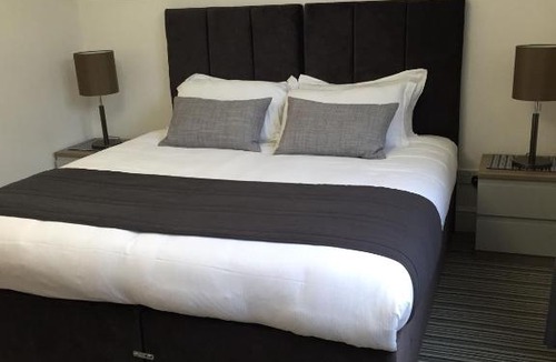 Southsea Apartment | One Helena Road Serviced Apartments