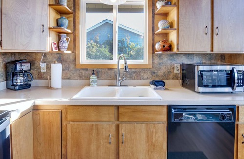 Sandpiper Village House | One Hundred Thousand Welcomes