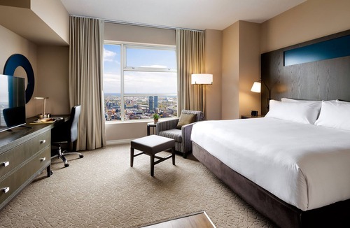 Financial District Hotel | One King West Hotel & Residence