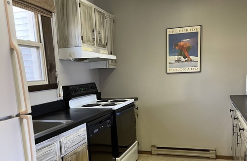 Blodgett Mills House | One life to live. Just send it.