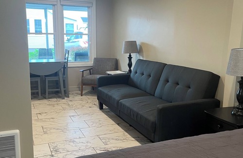 Wells Beach Condo | One Minute Walk To The Beach!