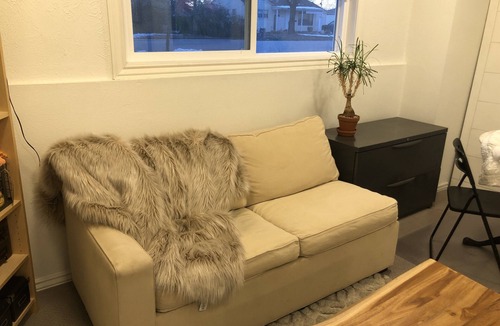 Murray Apartment | One Night Stay - Late check-in