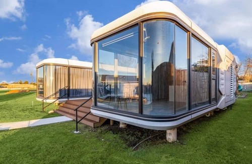 Highlands Apartment | One-of-a-kind tiny home designed for an unforgettable stay by the beautiful San Jacinto River