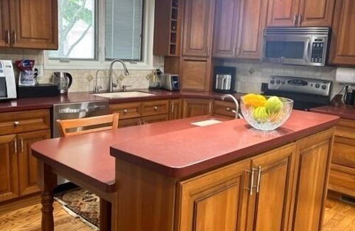 South Bend House | One of a Kind Waterfront Luxury only 8 mins to Notre Dame