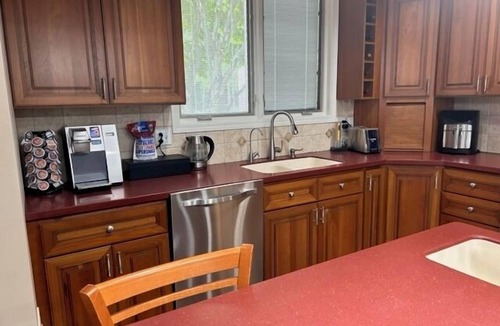 South Bend House | One of a Kind Waterfront Luxury only 8 mins to Notre Dame