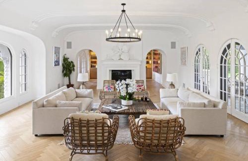 Beverly Hills House | One of Kind Ultra Luxury Beverly Hills Estate