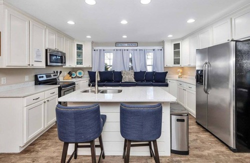 Saint Simons Island House | One of three cottages with a shared pool!