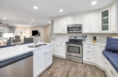 Saint Simons Island House | One of three cottages with a shared pool!