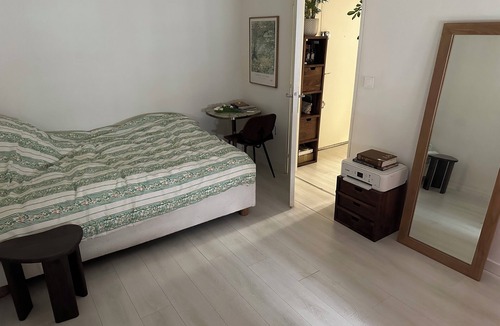 Aubervilliers Apartment | One-room apartment in Aubervilliers