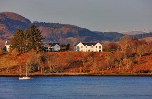 Benderloch Apartment | One The Cairns