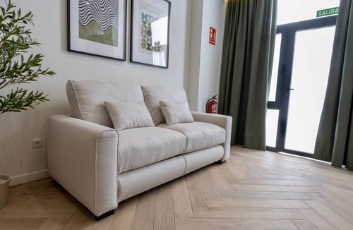 Pobles del Sud Apartment | One Tower Apartment - 01