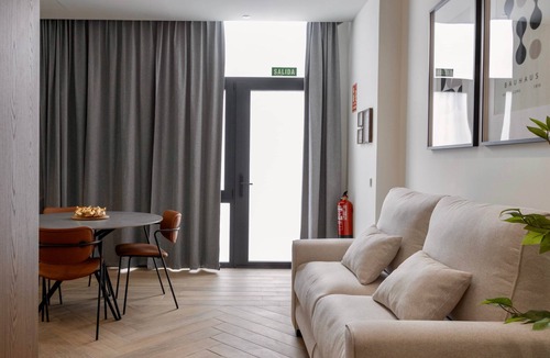 Pobles del Sud Apartment | One Tower Apartment - 04