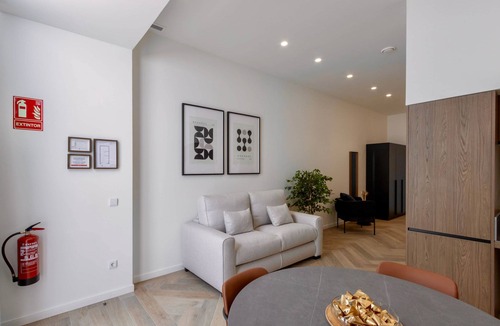 Pobles del Sud Apartment | One Tower Apartment - 04