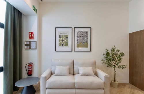 Pobles del Sud Apartment | One Tower Apartment - 09
