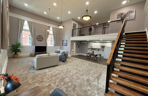 Barre Apartment | One Zero Five Stay 303