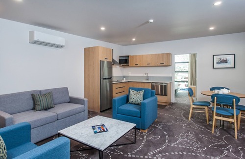 Whakatane Hotel | One88 On Commerce