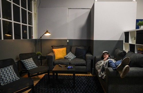 Kennington Hostel | Onefam Waterloo 18-36 years old